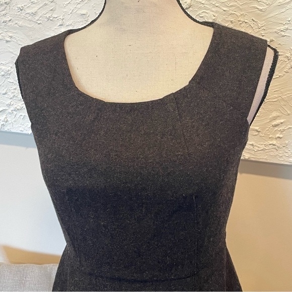 Banana Republic Sheath Brown Dress Wool Blend Size 2 Sleeveless Career NEW NWT. - Picture 3 of 11